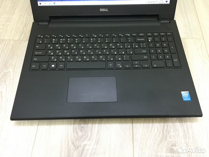 Ноутбук Dell inspiron 15 в идеальном состоянии