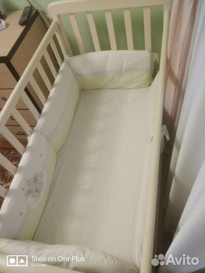 Детская кроватка