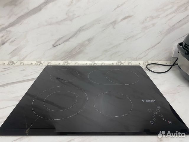 Продам электрическую варочную панель gefest сн4231