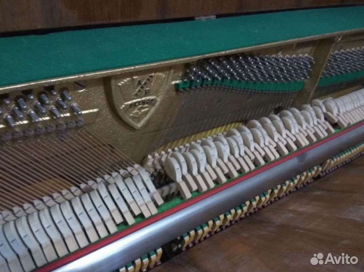 Пианино petrof