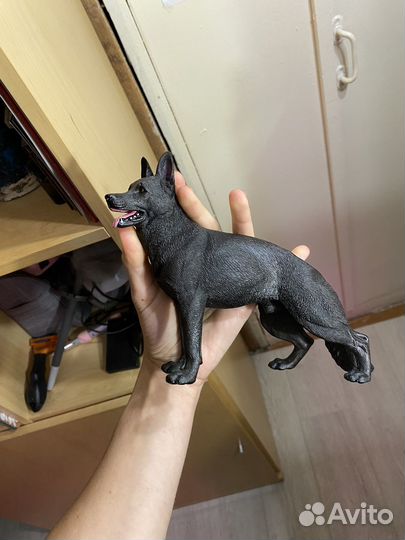 Фигурка немецкой овчарки