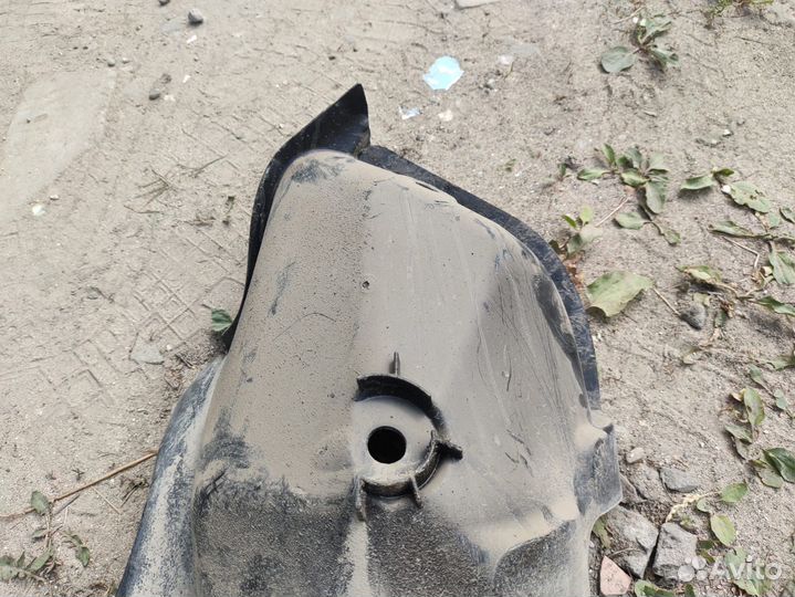 Подкрылок задний левый LADA Xray cross