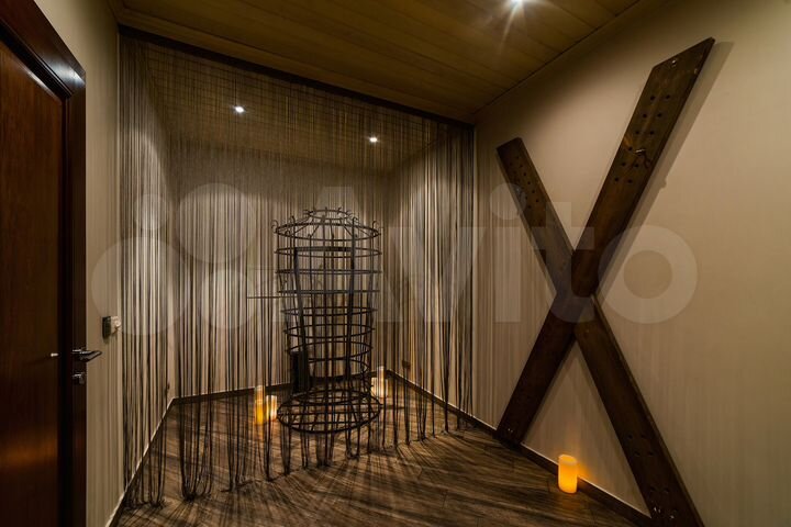 Комната 50 м² в 1-к., 4/4 эт.