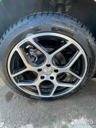 Зимняя резина с дисками на тойота камри r18