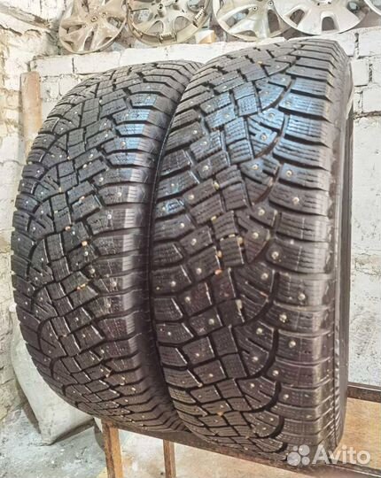 Continental IceContact 2 235/65 R17 107T