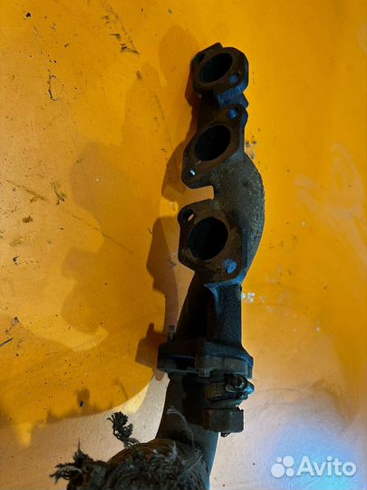 Коллектор выпускной на Land Rover Discovery 3