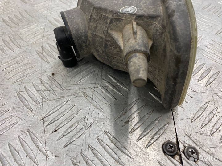 Б/У фара противотуманная правый Toyota Town Ace 3