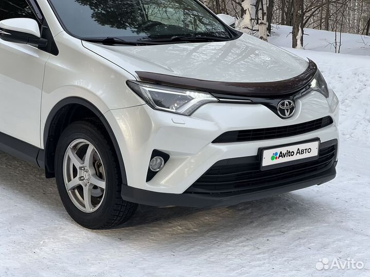 Toyota RAV4 2.0 CVT, 2016, 138 000 км