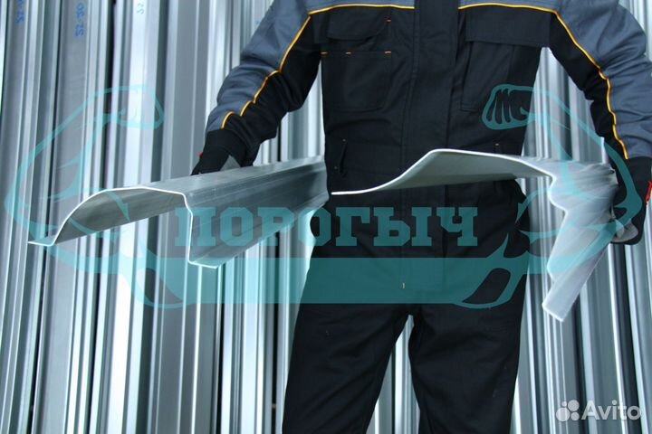 Ремотный порог Mercedes-Benz W638 левый