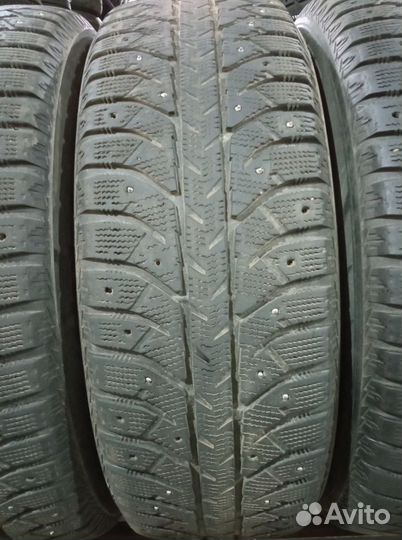 Bridgestone Ice Cruiser 7000 235/65 R17 108T