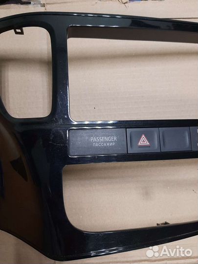Панель торпеды центральная Mitsubishi Outlander GF