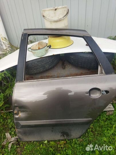 Задняя левая дверь гранта