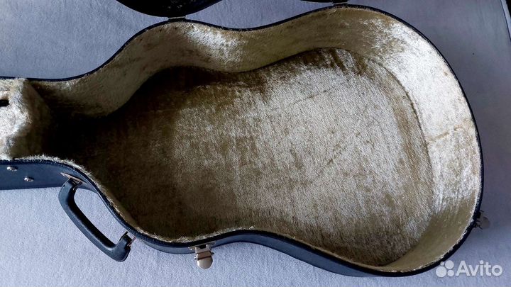 Кейс/кофр для гитары, Япония