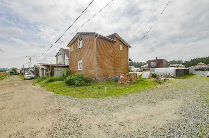 Дом 90 м² на участке 5,2 сот.