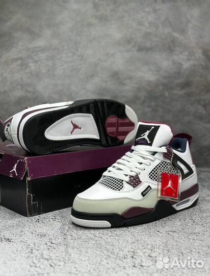 Nike Air Jordan 4 Retro 