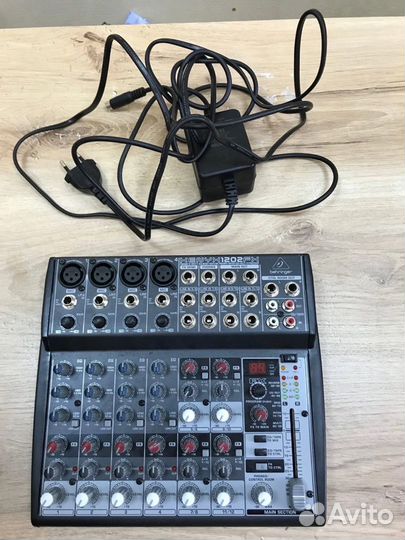 Микшерный пульт behringer xenyx1202fx