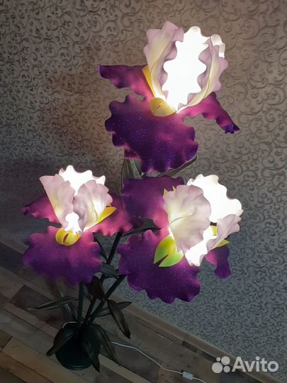 Ростовые цветы, светильники