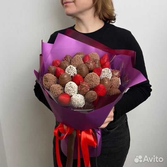 Розы опт/букеты/клубника