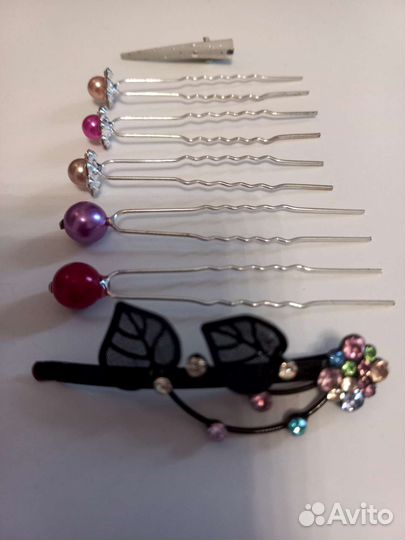 Заколки для волос новые