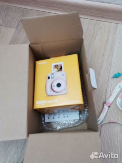 Фотоаппарат мгновенный instax mini 11