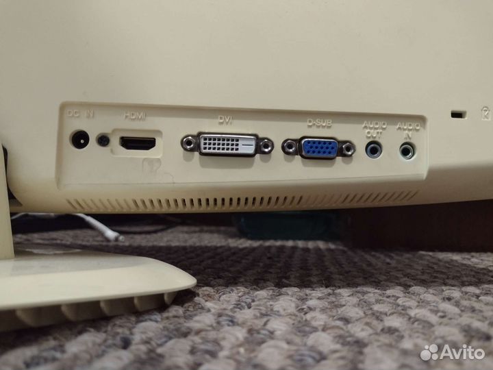 Монитор Viewsonic 24