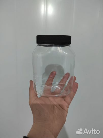 Банки пластиковые для хранения с крышкой