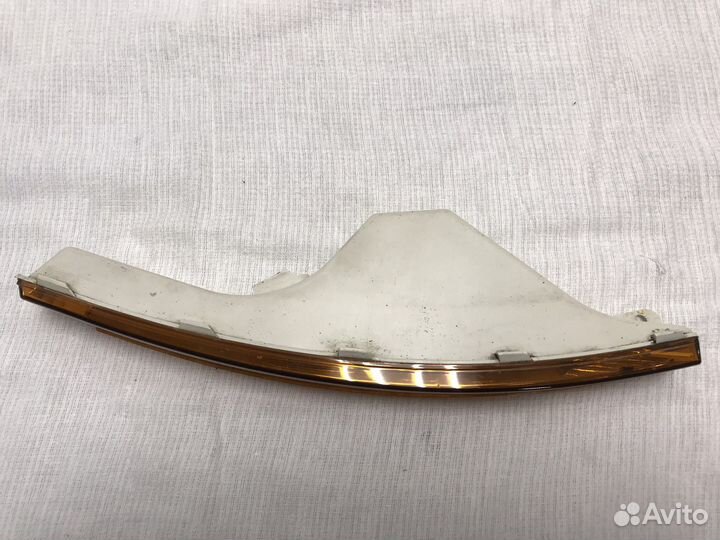 Указатель поворота/поворотник правый VW Passat B6