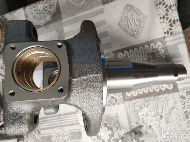 Новый Кулак поворотный камаз 6520