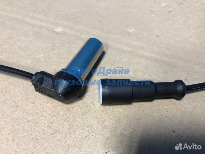 Датчик ABS Mercedes Actros Axor L1350 мм угловой