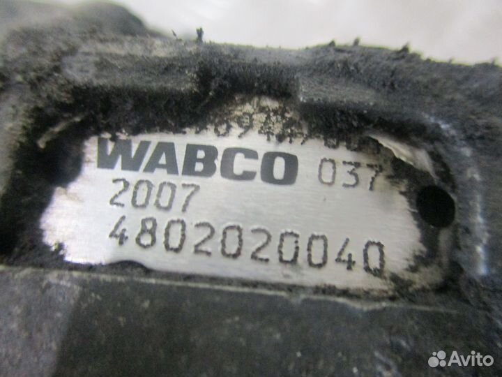 Ускорительный клапан Mercedes-Benz A4802020040