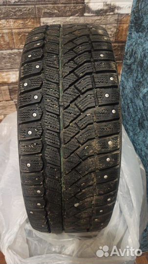 Viatti Brina Nordico V-522 22/45 R14