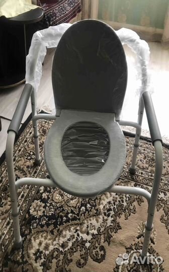 Стул с санитарным оснащ. (без колес) ortonica ту1