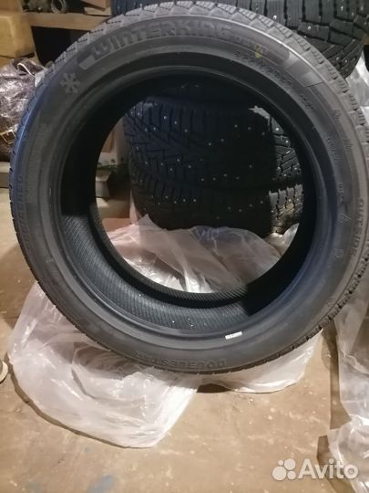 DoubleStar DH02 255/45 R20 T