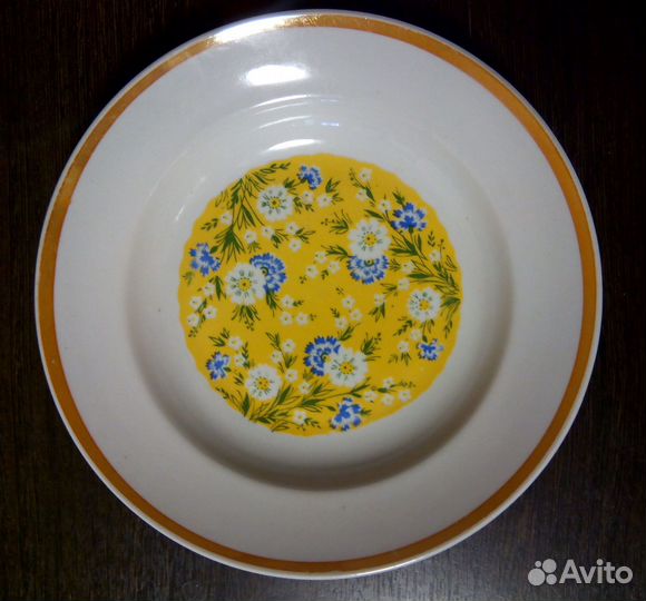 Тарелки и Чайные блюдца винтаж СССР