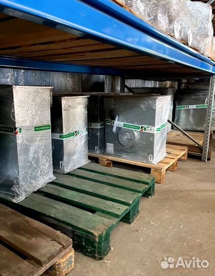 Вытяжной прямоугольный вентилятор