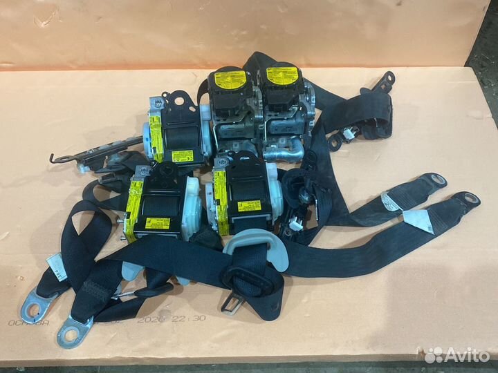 Land Cruiser 200/Lx570 ремень безопасности