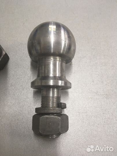Шар сцепного устройства резьбовой