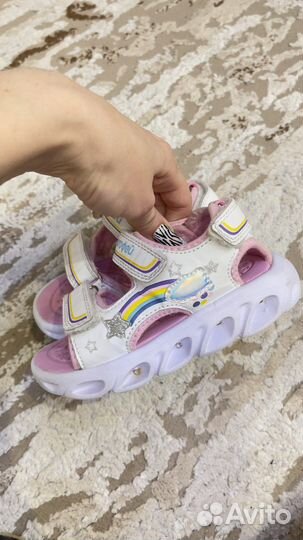 Сандали для девочки