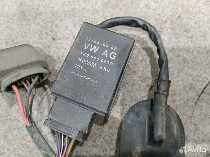 Реле топливного насос для Volkswagen Passat CC