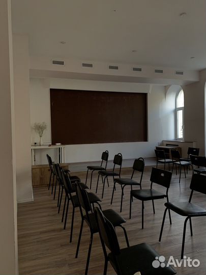 Аренда зала для мастер-классов, йоги, репетиций