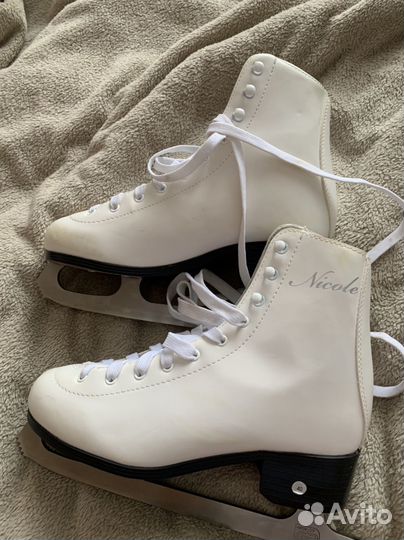 Коньки фигурные