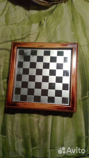 Сувенирные стеклянные шахматы