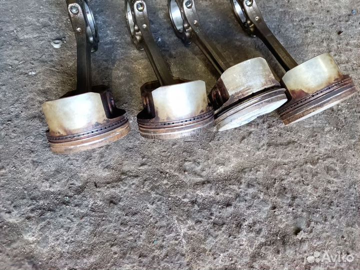 Поршня Шатуны 4zz