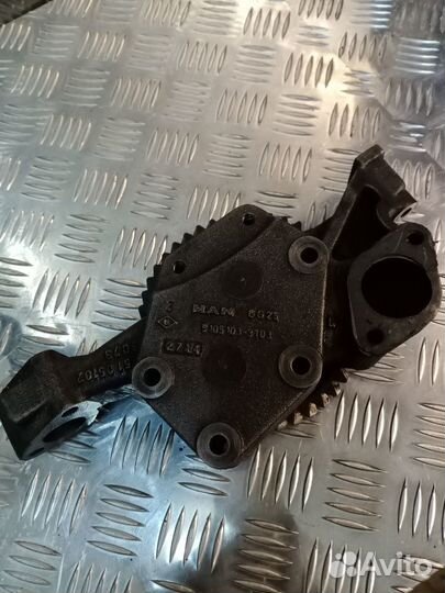 Насос масляный MAN