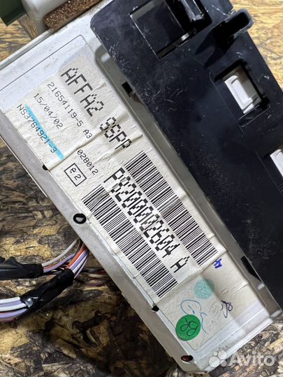 Дисплей информационный Рено Лагуна 2