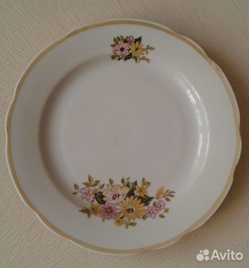 Тарелки Дулево