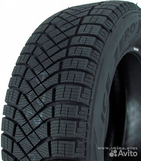 Pirelli Ice Zero FR 225/60 R18 104T