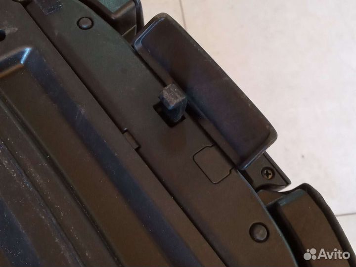 Подлокотник Toyota Land Cruiser Prado 150