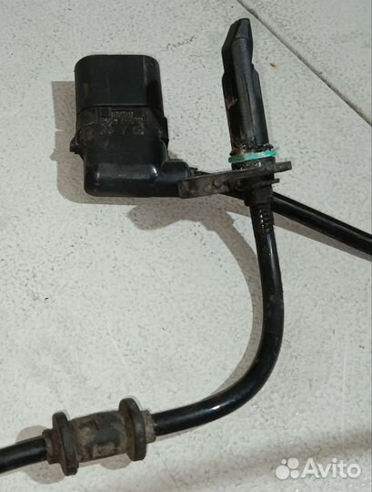 Датчик ABS задний Mercedes W205 CClass