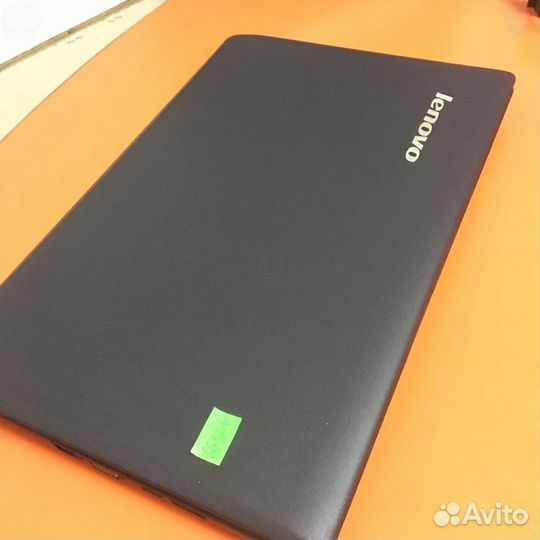 Ноутбук - lenovo- 5ZQ